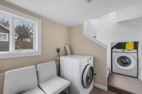 3276 21St Avenue W, Vancouver, BC 