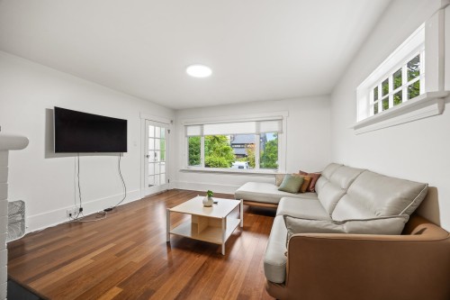 3276 21St Avenue W, Vancouver, BC 