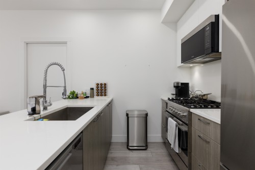 204-979 19Th Avenue E, Vancouver, BC 