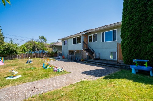4871 Highlawn Drive, Burnaby, BC 