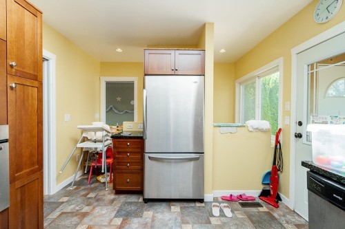 4871 Highlawn Drive, Burnaby, BC 