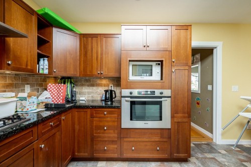 4871 Highlawn Drive, Burnaby, BC 