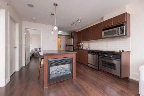 908-1155 Seymour Street, Vancouver, BC 