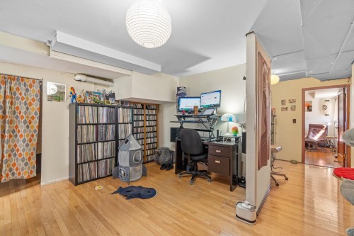 95 15Th Avenue E, Vancouver, BC 