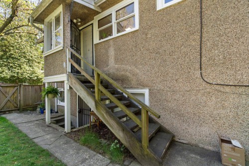 95 15Th Avenue E, Vancouver, BC 