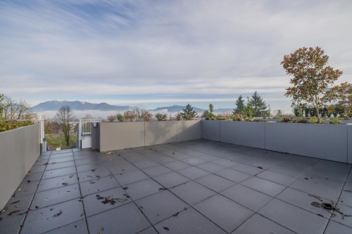 520-2471 St George Street, Vancouver, BC 