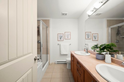 6-4887 Central Avenue, Delta, BC 