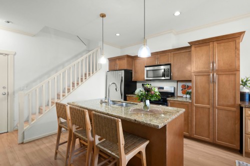 6-4887 Central Avenue, Delta, BC 