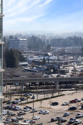 1901-2968 Glen Drive, Coquitlam, BC 