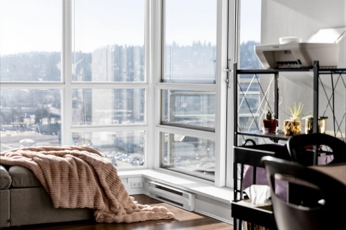 1901-2968 Glen Drive, Coquitlam, BC 