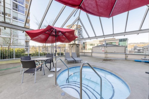 1901-2968 Glen Drive, Coquitlam, BC 