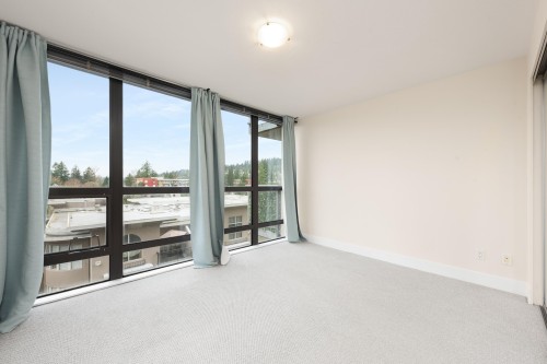 705-2959 Glen Drive, Coquitlam, BC 