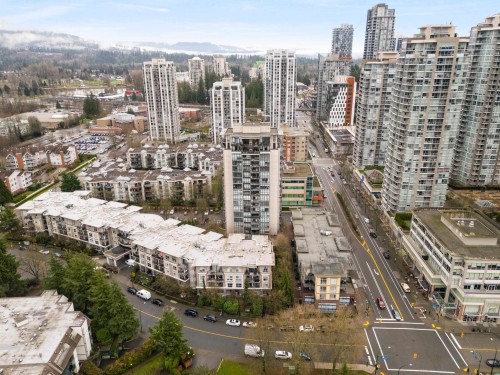 705-2959 Glen Drive, Coquitlam, BC 