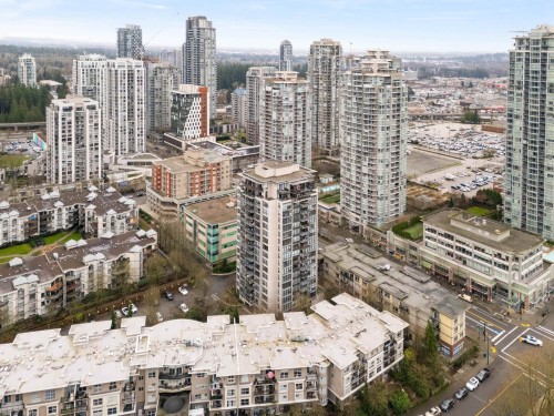 705-2959 Glen Drive, Coquitlam, BC 
