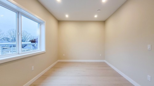 3433 23Rd Avenue E, Vancouver, BC 