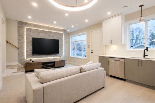 3433 23Rd Avenue E, Vancouver, BC 