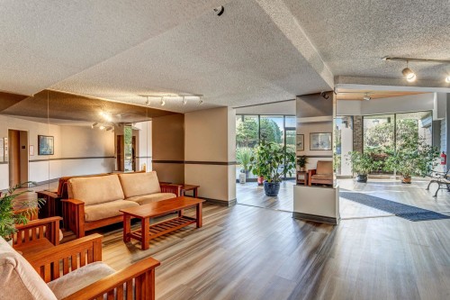 208-7631 Steveston Highway, Richmond, BC 