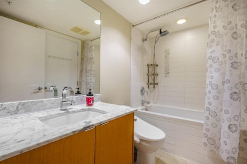 1802-7325 Arcola Street, Burnaby, BC 