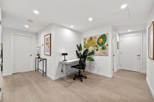 2404-6537 Telford Avenue, Burnaby, BC 