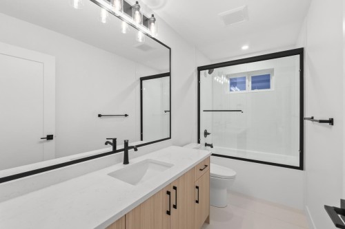 10490 Mcveety Street, Maple Ridge, BC 