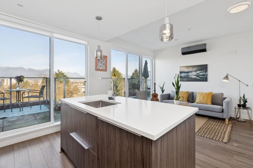 505-379 Broadway E, Vancouver, BC 