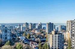 1306-1408 Robson Street  Vancouver, BC V6G 0E6