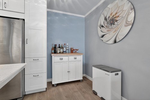 211-230 Mowat Street, New Westminster, BC 