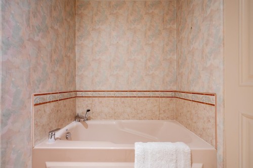 4695 Mapleridge Drive, North Vancouver, BC 