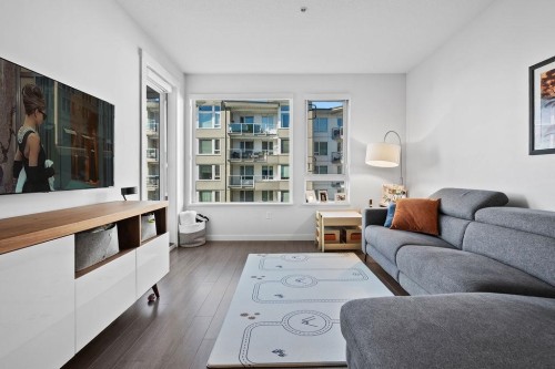 328-255 1St Street W, North Vancouver, BC 