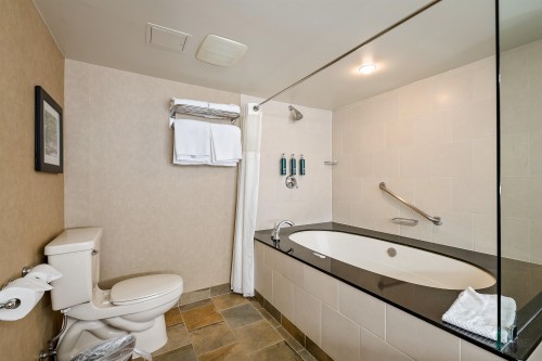 428/430-4050 Whistler Way, Whistler, BC 