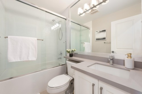 6-9840 Alberta Road, Richmond, BC 