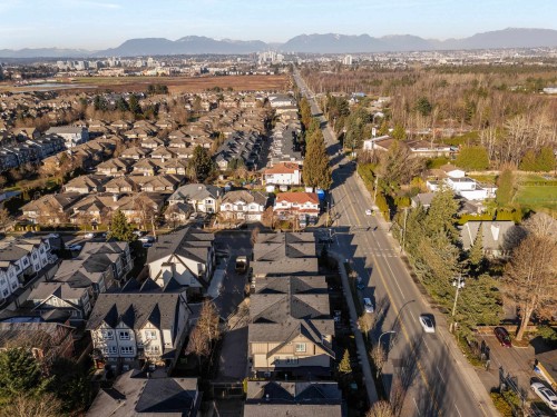 6-9840 Alberta Road, Richmond, BC 