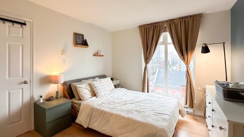 704-720 Carnarvon Street, New Westminster, BC 