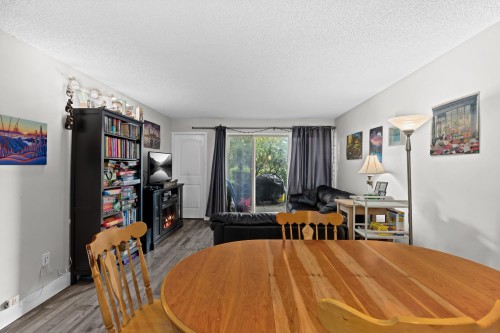 112-9847 Manchester Drive, Burnaby, BC 