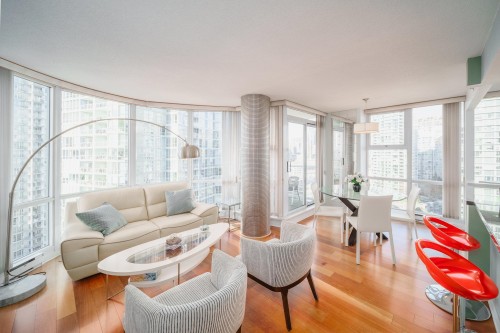 1906-1077 Marinaside Crescent, Vancouver, BC 