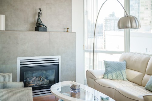 1906-1077 Marinaside Crescent, Vancouver, BC 