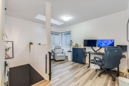 16-20699 120B Avenue, Maple Ridge, BC 