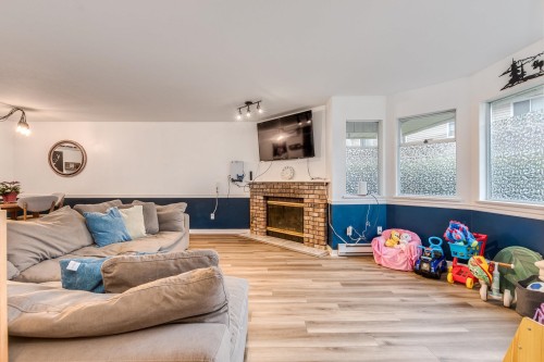 16-20699 120B Avenue, Maple Ridge, BC 