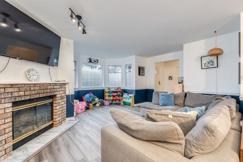 16-20699 120B Avenue, Maple Ridge, BC 