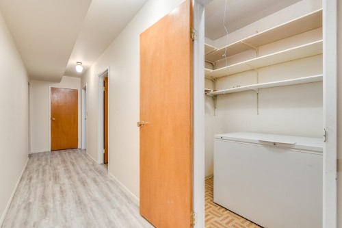 1250 Delta Avenue, Burnaby, BC 