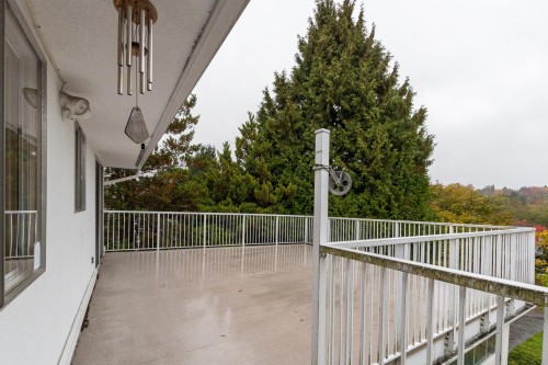 1250 Delta Avenue, Burnaby, BC 