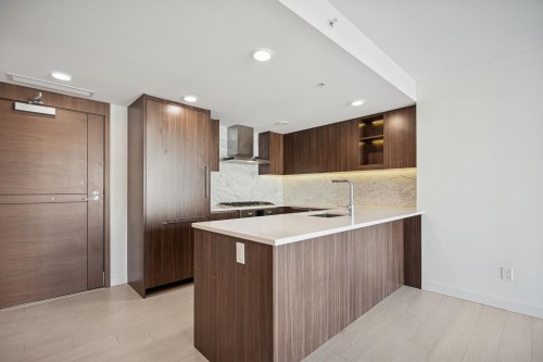 1102-3300 Ketcheson Road, Richmond, BC 