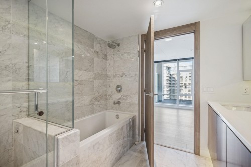 1102-3300 Ketcheson Road, Richmond, BC 