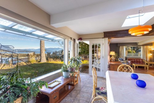 636 Bay Road, Gibsons, BC 