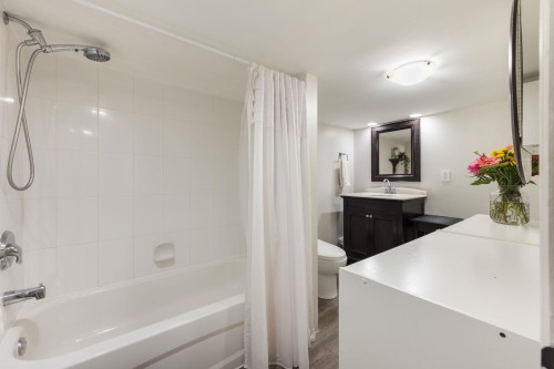 234 Eighth Avenue, New Westminster, BC 