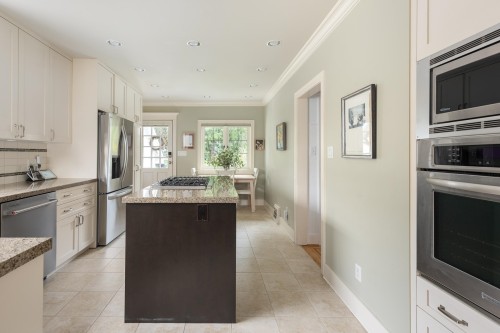 438 Fourth Street, New Westminster, BC 