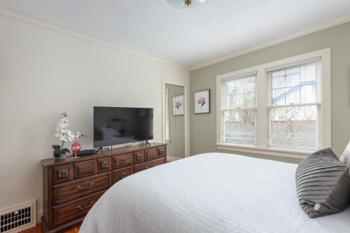 438 Fourth Street, New Westminster, BC 