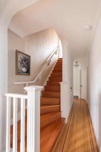 438 Fourth Street, New Westminster, BC 