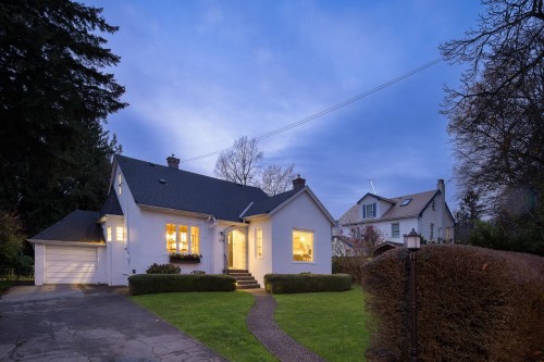 438 Fourth Street, New Westminster, BC 