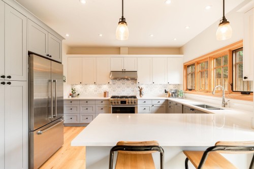 1117 Miller Road, Bowen Island, BC 